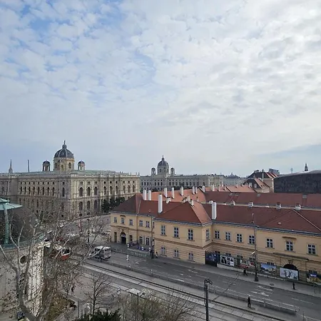 Hotel Pension Museum
