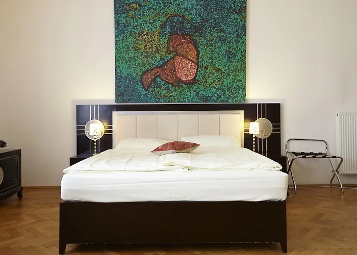 Museum Hotel 3*