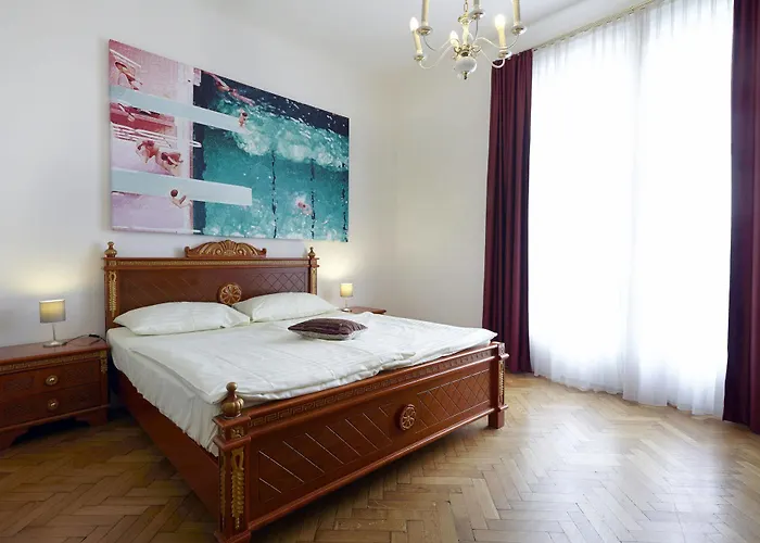 Museum Hotel 3*